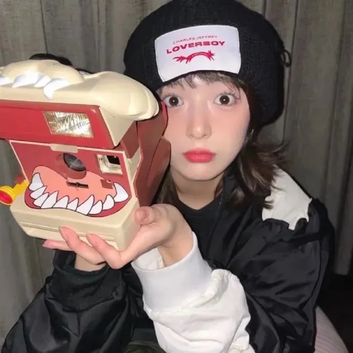 黑莲花她只想活命